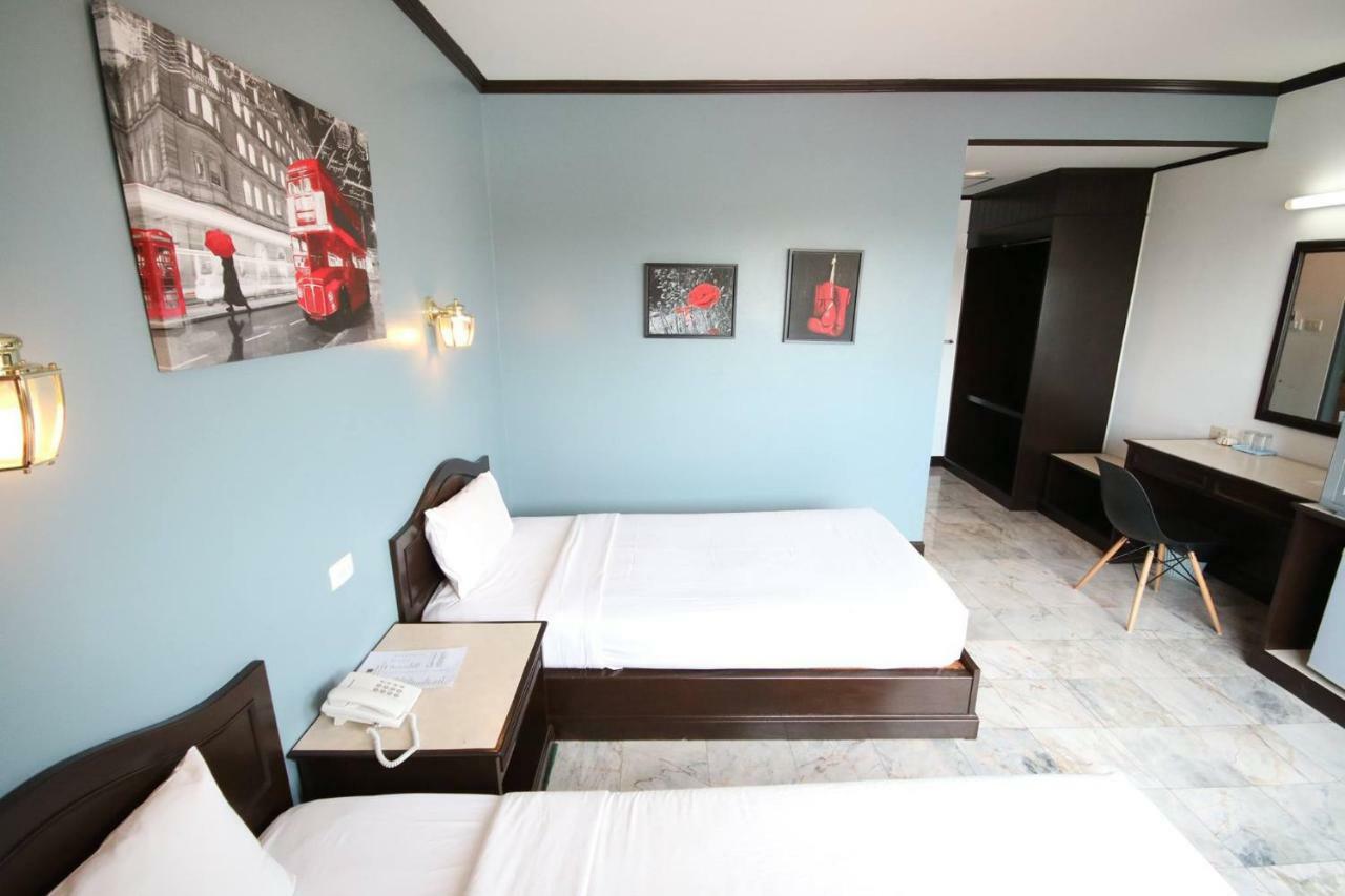 פיטסנולוק Ava Hotel מראה חיצוני תמונה